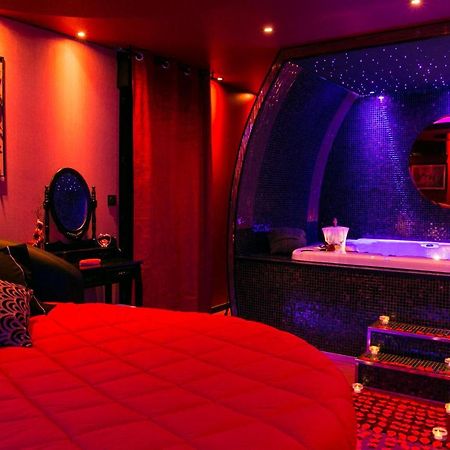 L'Insolite Spa Privatif "Suite Luxueuse-Jacuzzi" トゥールーズ エクステリア 写真