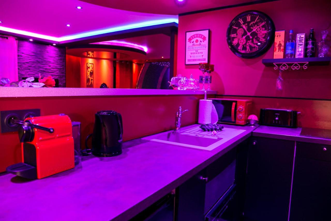 L'Insolite Spa Privatif "Suite Luxueuse-Jacuzzi" トゥールーズ エクステリア 写真