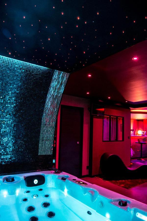 L'Insolite Spa Privatif "Suite Luxueuse-Jacuzzi" トゥールーズ エクステリア 写真